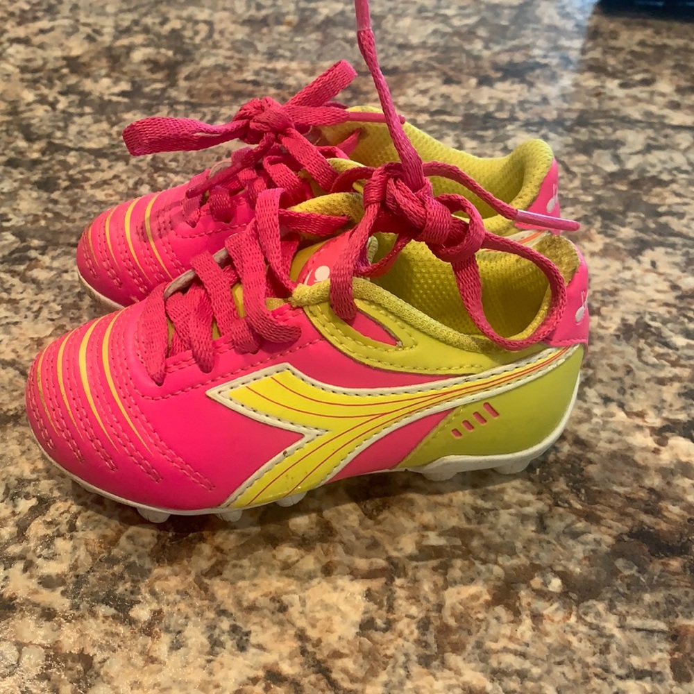 Diadora Pink Toddler Soccer Cleats